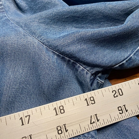 J.Jill denim women’s top - size MP - Picture 7 of 7